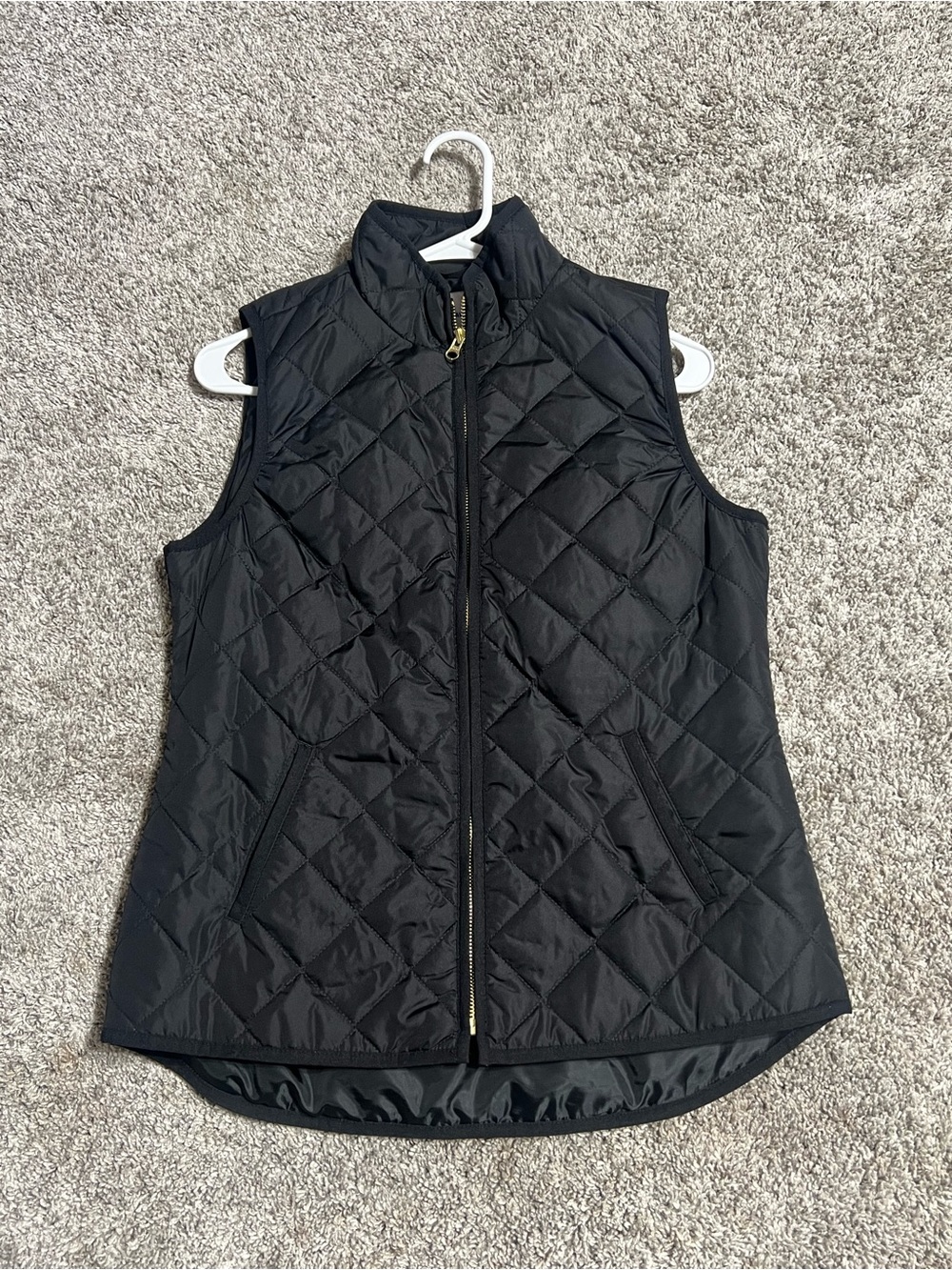 Old Navy Black Quilted Sleeveless Vest with Gold Zip